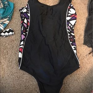 One piece swim suit