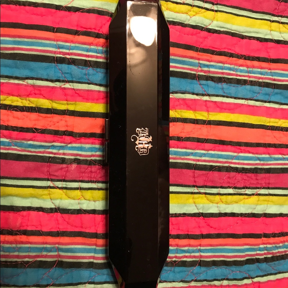 Shade Light Contour Brush