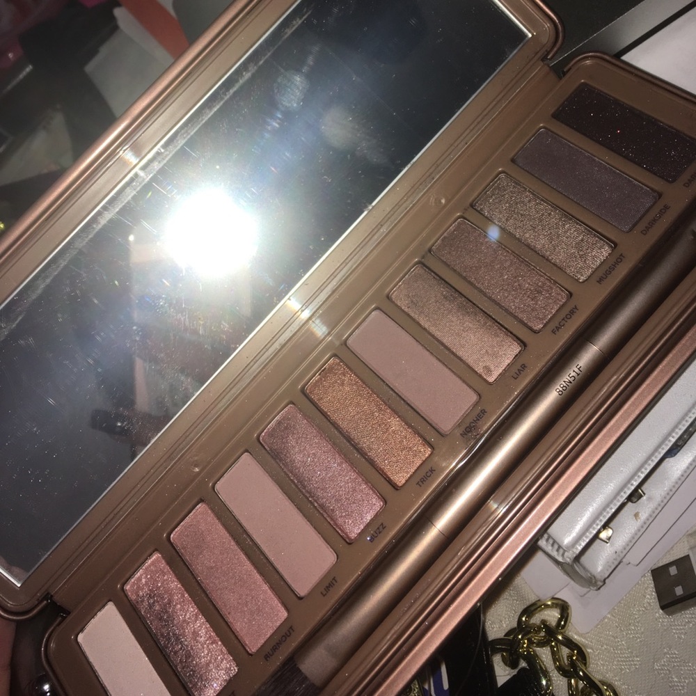 lightly used naked 3 palette