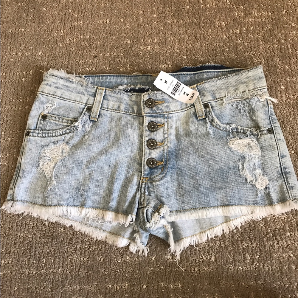 NWT LF SHORTS