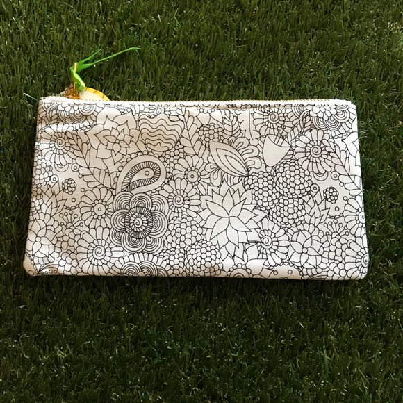 Color your own bag! - Picture 2 of 2