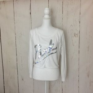 PINK Victoria's Secret White Cropped Tee