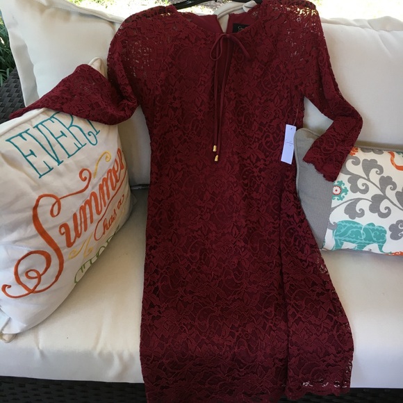 Lace Shift Dress - Picture 2 of 5