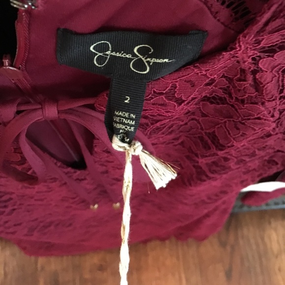 Lace Shift Dress - Picture 3 of 5