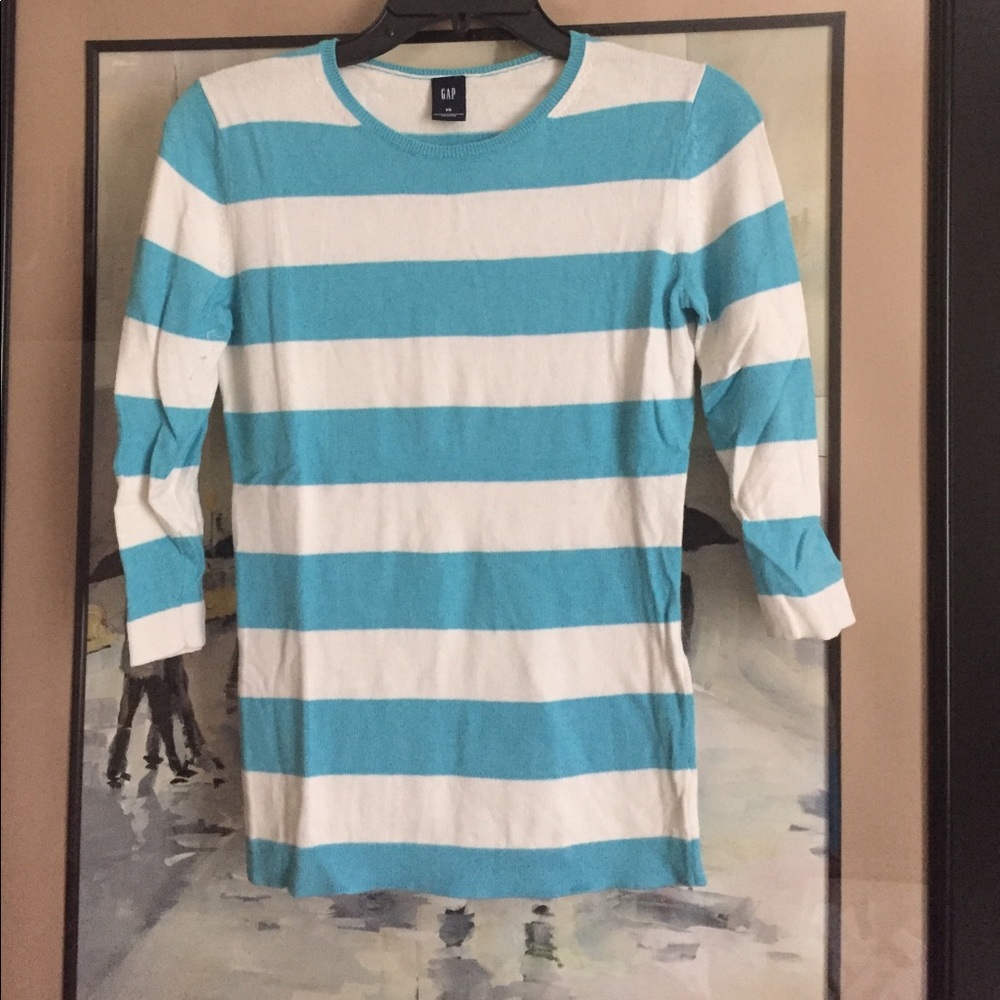 GAP Sweater