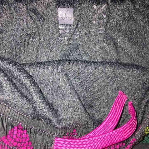 ***SOLD***Girls Running Shorts - Picture 2 of 3