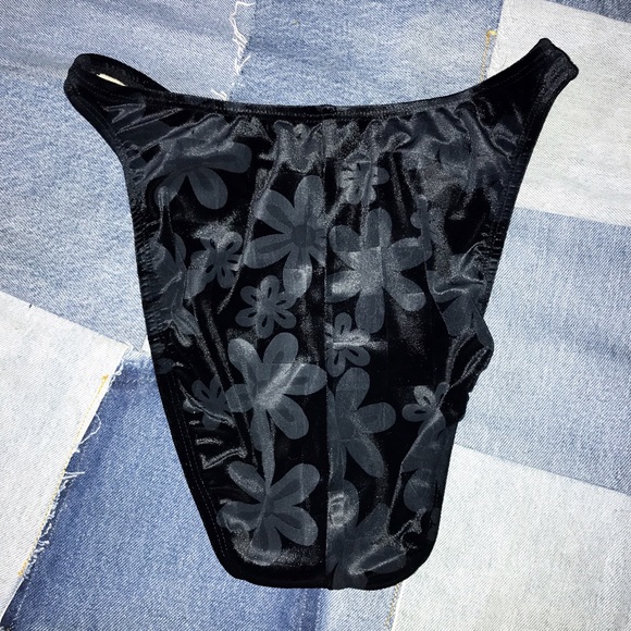 SOLD - Picture 4 of 4