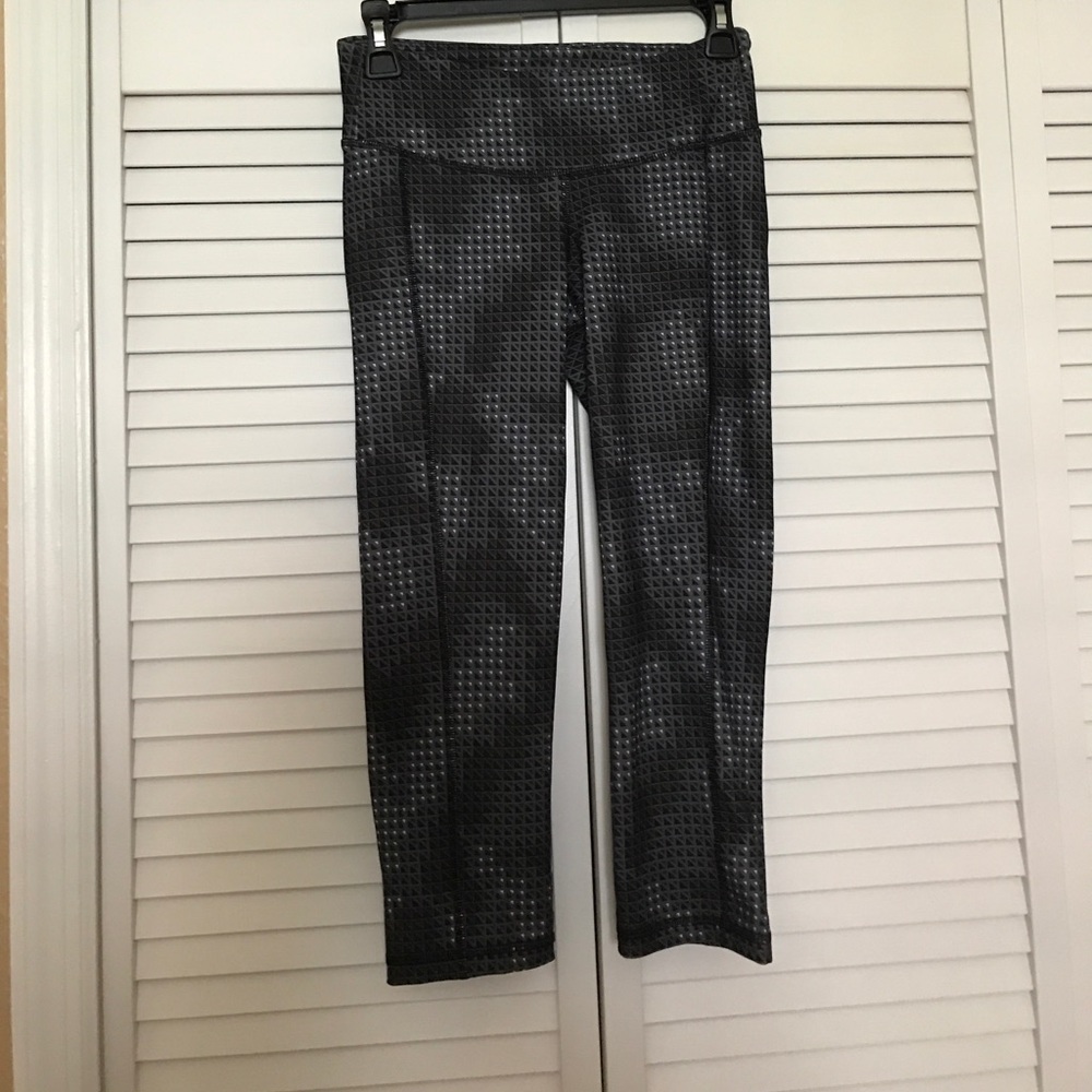 Old Navy Workout Capris