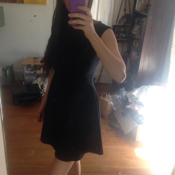 French Connection Feather Ruth Fit-And-Flare Dress - Picture 7 of 8