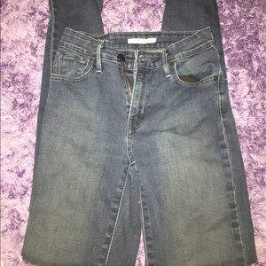 Levi high waisted jeans