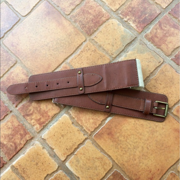 Belt - Picture 3 of 5