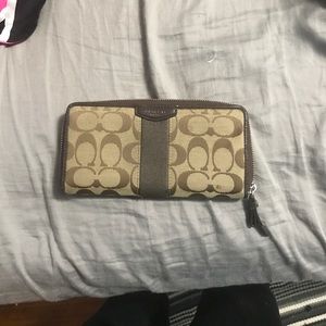 Used coach wallet