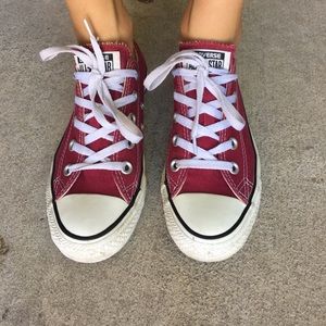 Unique Maroon low-top Converse