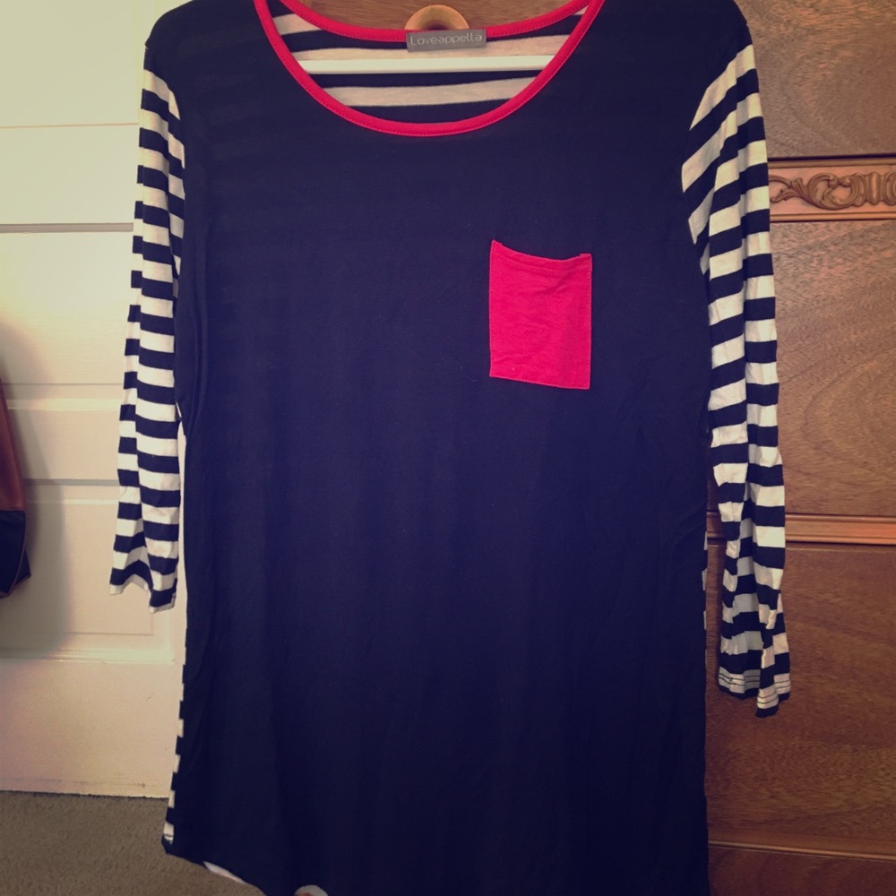 Solid/striped 3/4 tee