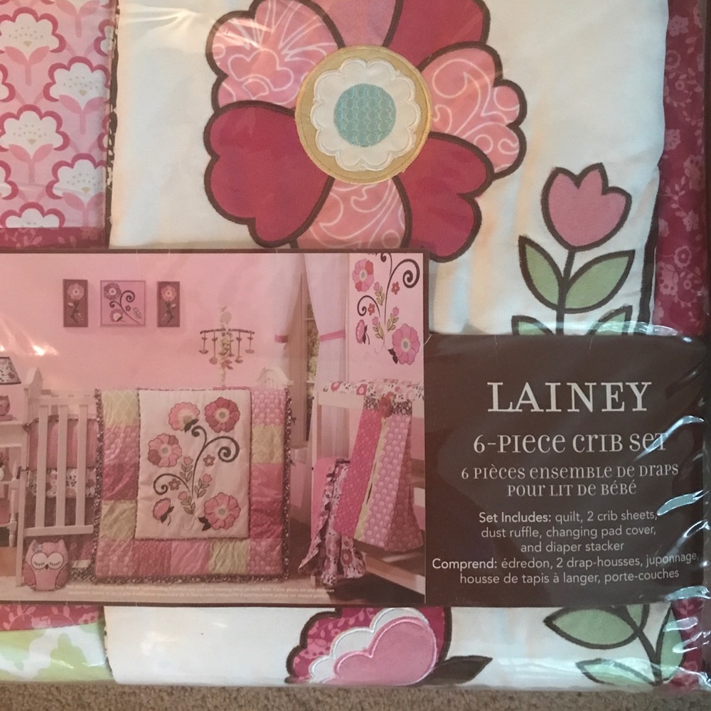 Never used 6pc girl crib set