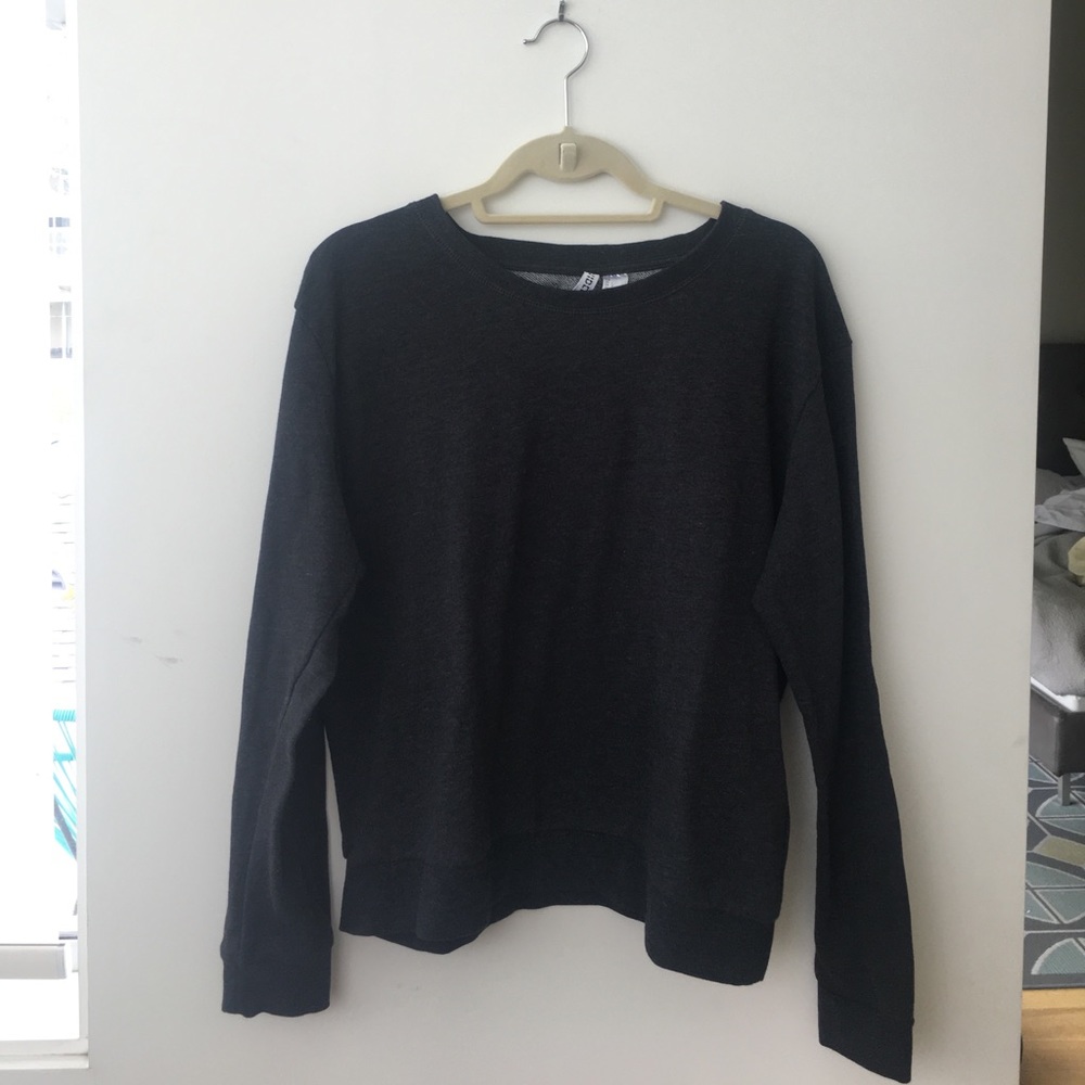 H&M basics grey sweater pullover