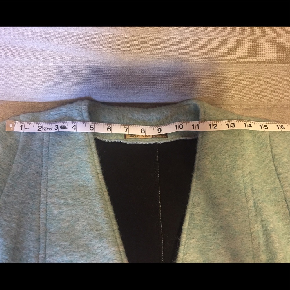 Long coat - Picture 5 of 8