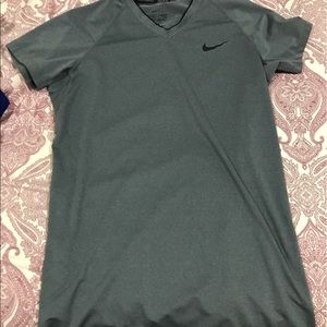 Small nike pro shirt