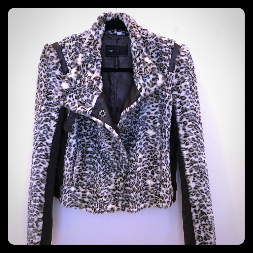 BCBG MAX AZRIA - Leopard Print Faux Fur Jacket