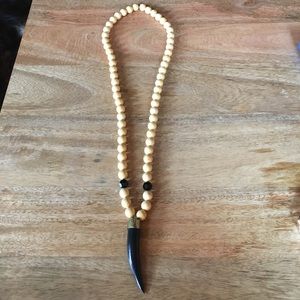 Horn necklace