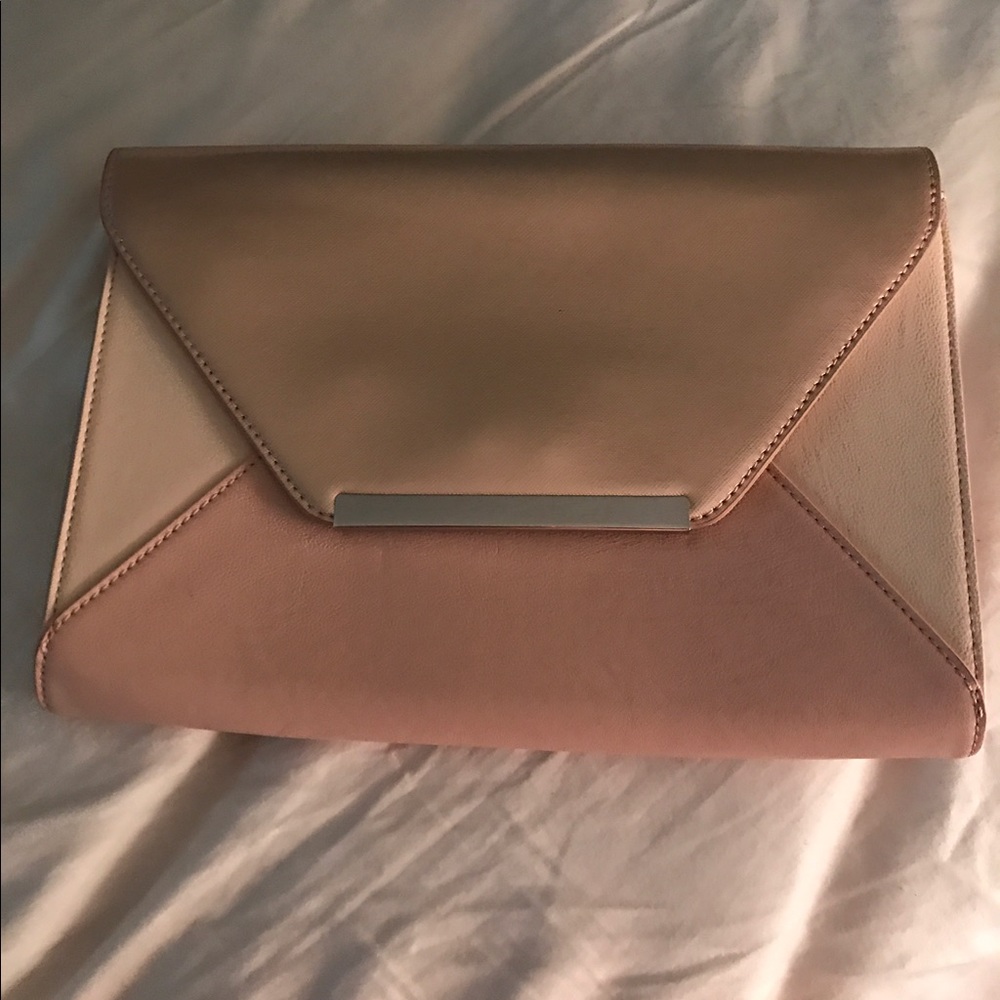 Express Clutch