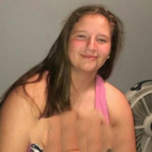 Meet your Posher, Teagan