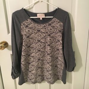 Skies are Blue top, size small