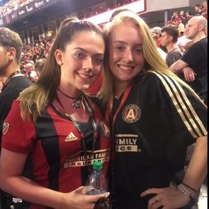 Meet your Posher, Hope