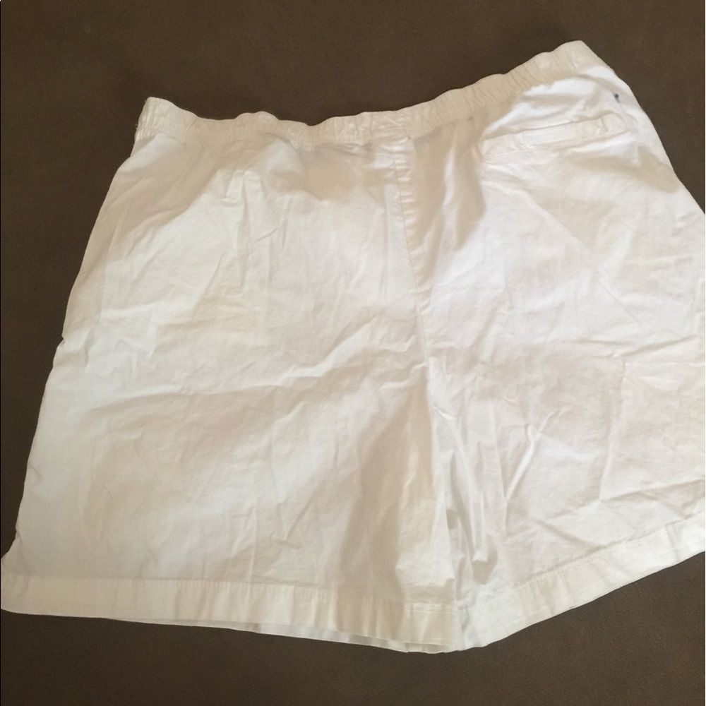 Shorts - Picture 3 of 3