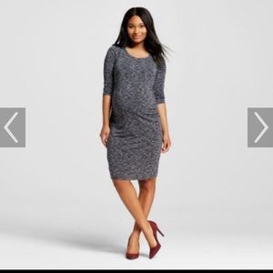 Liz Lange Maternity Knee Length Dress