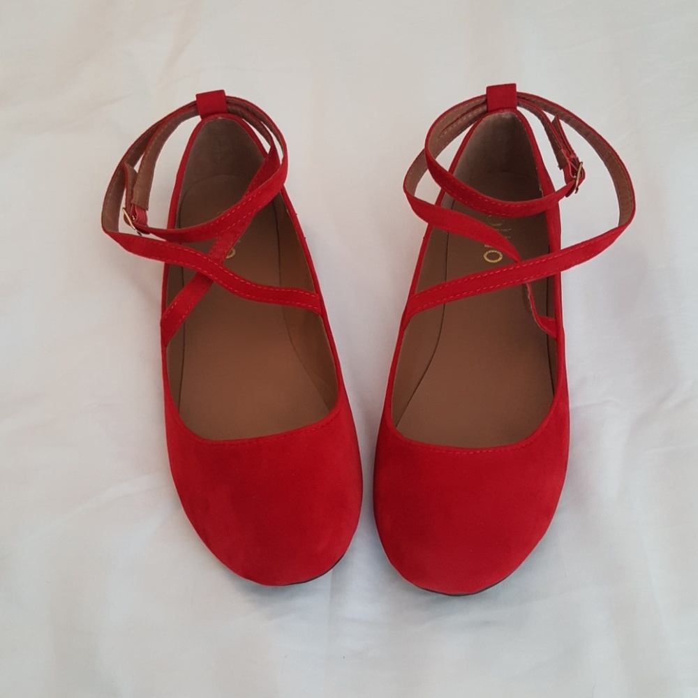 Red velvet strappy flats