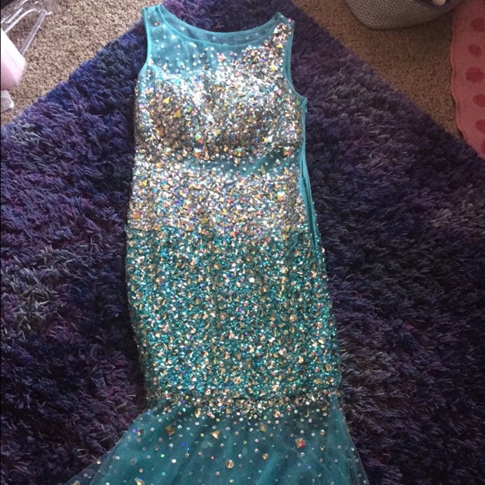 Prom/evening/ long dress