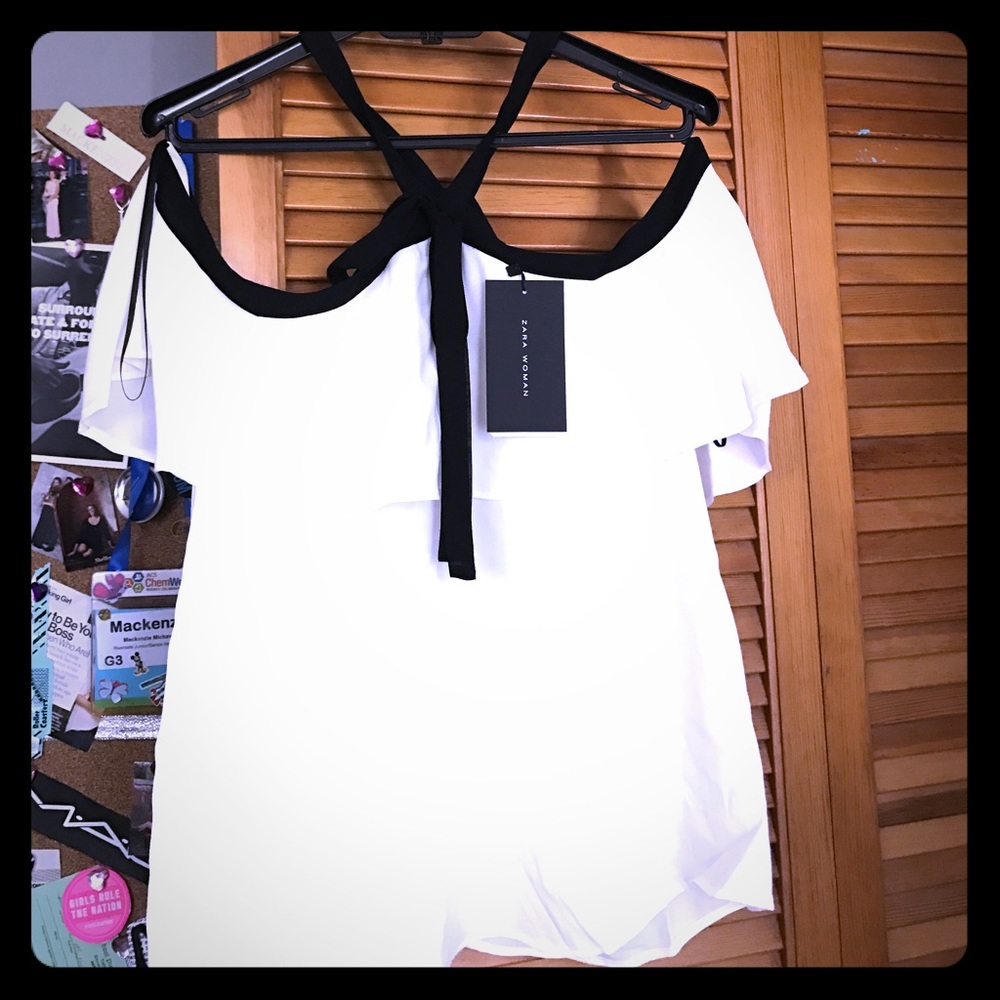 BNWT ZARA B&W off the shoulder shirt