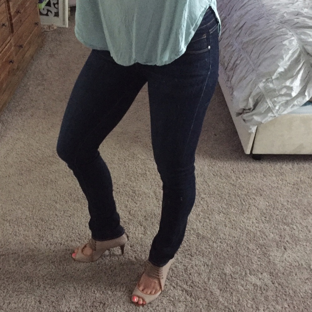 Paige premium denim Skyline Straight