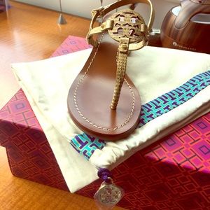 Tory Burch Sandals size 6