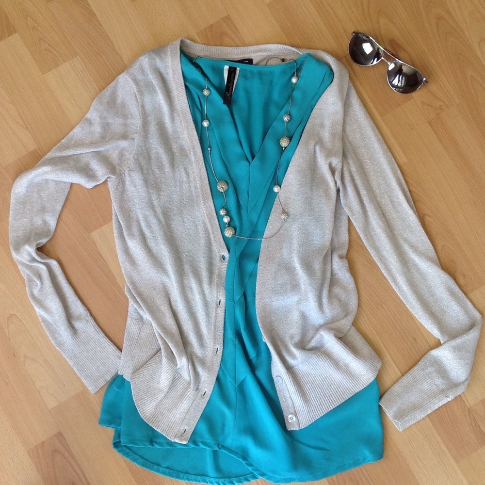 🎉SALE🎉Shimmer Thread Gap Cardigan