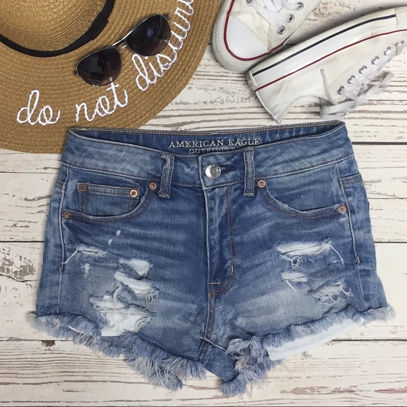 American Eagle Outfitters Pants - AEO High-Rise Festival Shortie NWOT