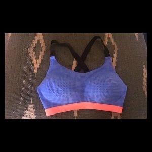 Victoria's Sport Sports Bra. Size 34D.
