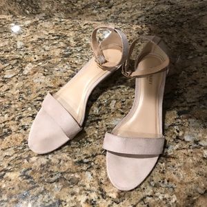 Small Neutral/pale pink wedge Sandals