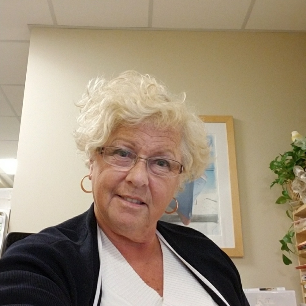 Meet your Posher, Carol