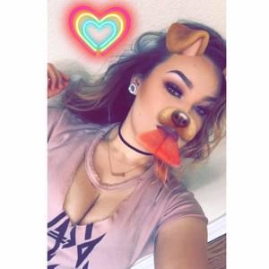 Meet your Posher, Kendra