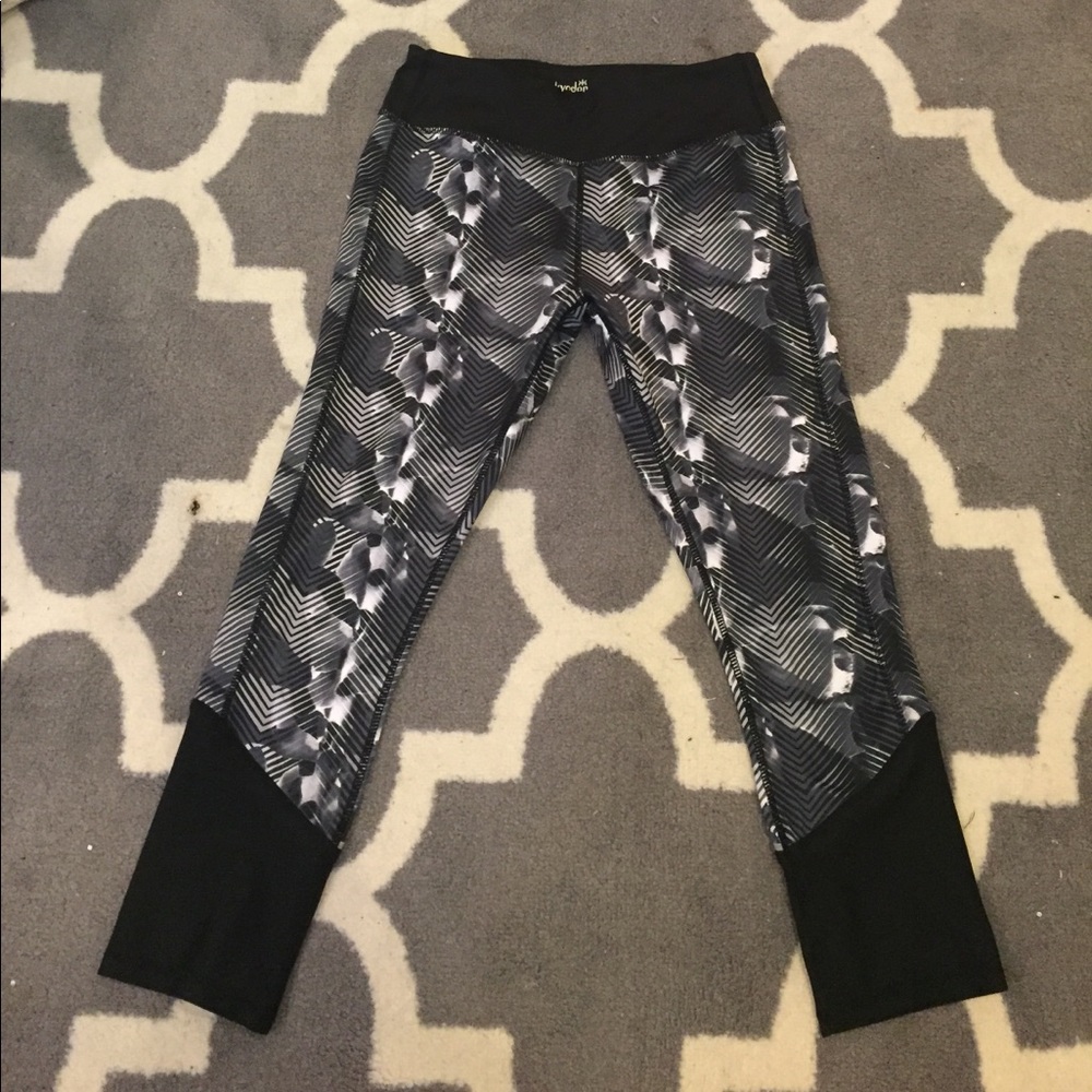 Black and white Leggings
