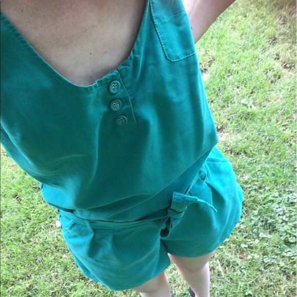 Teal Romper w/ Pockets - Picture 1 of 1