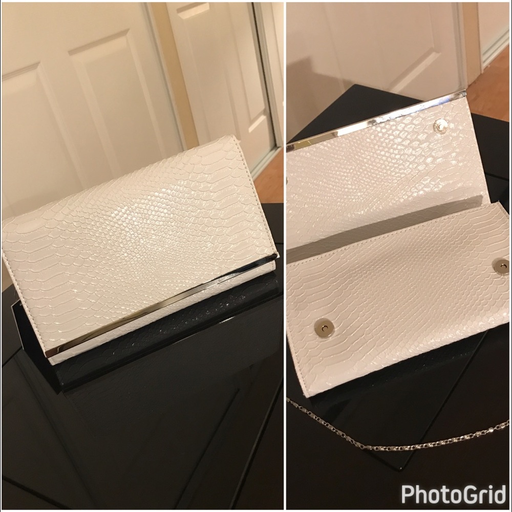 White clutch purse