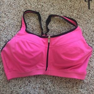 Victoria's Secret sport front close and zip bra