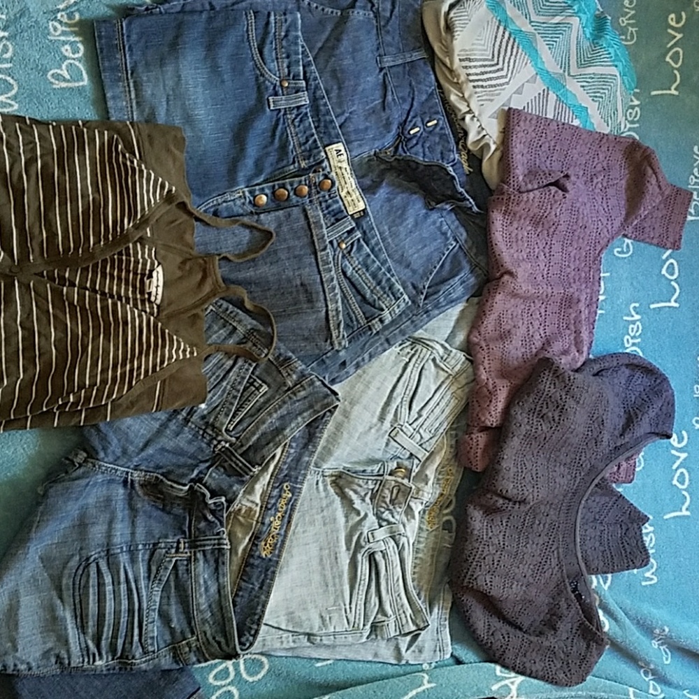 AEO ..shorts TOPS dress  and capris