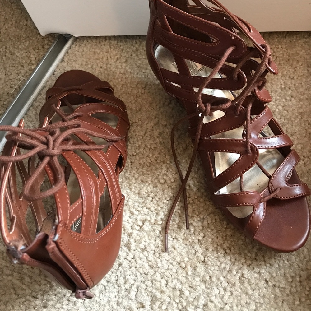 Wedge sandals