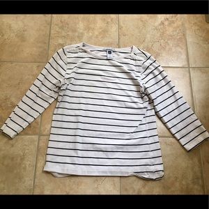 Black and white striped 3/4 sleeve