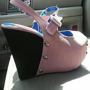 FRH Pink Platform Wedges