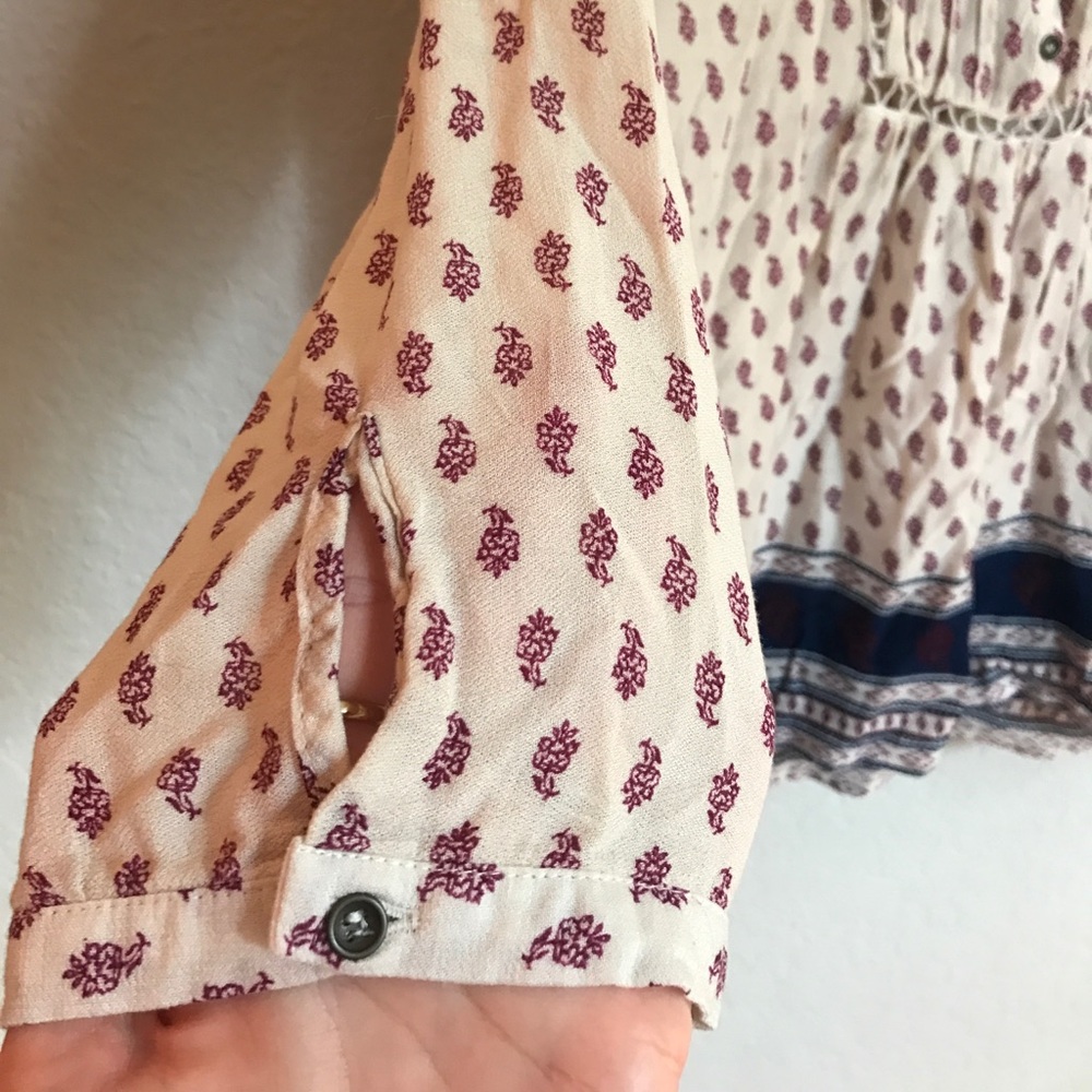 Patterned Blouse - Picture 5 of 7